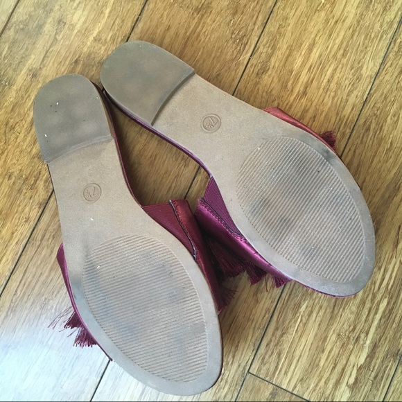 EUC Burgundy Fringe Slippers - Picture 4 of 5